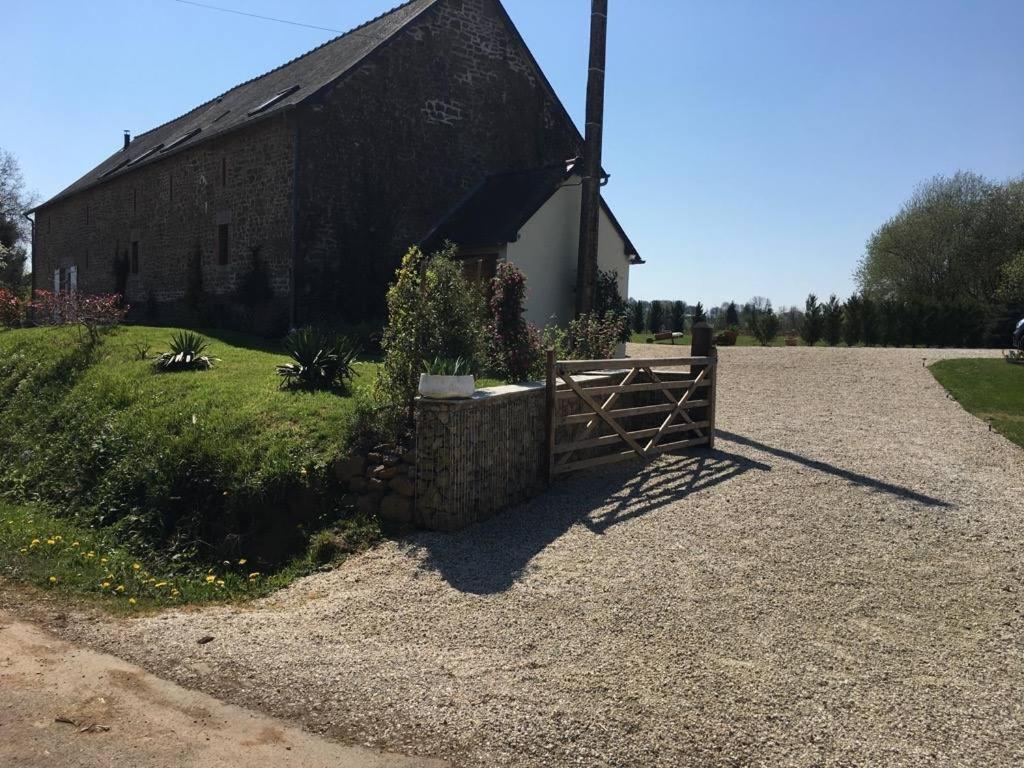 Chantella Saint-Mars-sur-la-Futaie Eksteriør bilde
